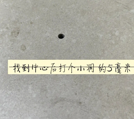 东平瓷砖空鼓维修公司专业解答在瓷砖铺贴过程中，如果砂料搅拌不均匀，将会带来以下问题